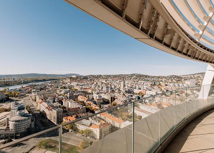 Skau Zaha Hadid Sky Park Loft アパート *