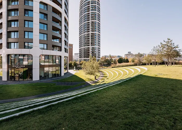 Apartament Skau Zaha Hadid Sky Park Loft *