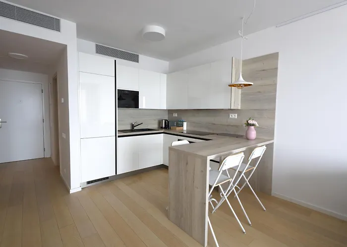 Skau Zaha Hadid Sky Park Loft *